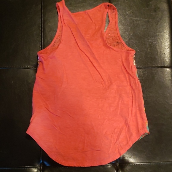 Express Multi Colored Tank - Picture 2 of 2